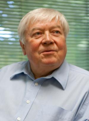 dmitri-ryutov.jpg Dmitri Ryutov
